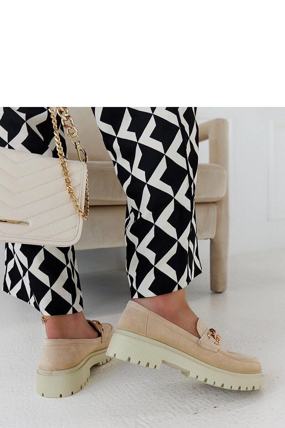 Half shoes model 206477 Solea