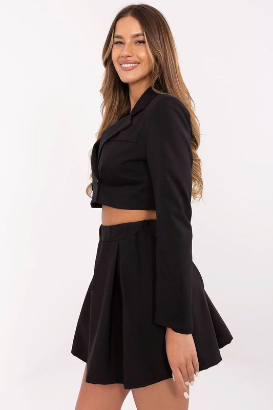 Short skirt model 209508 Italy Moda