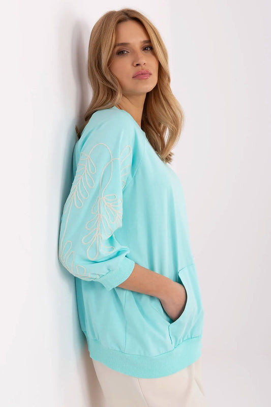 Sweatshirt model 209843 Relevance