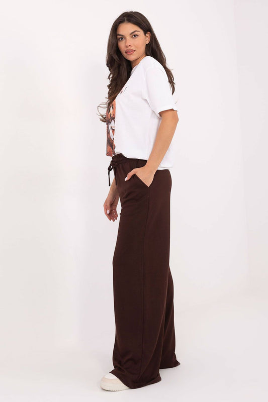 Tracksuit trousers model 218252 Relevance