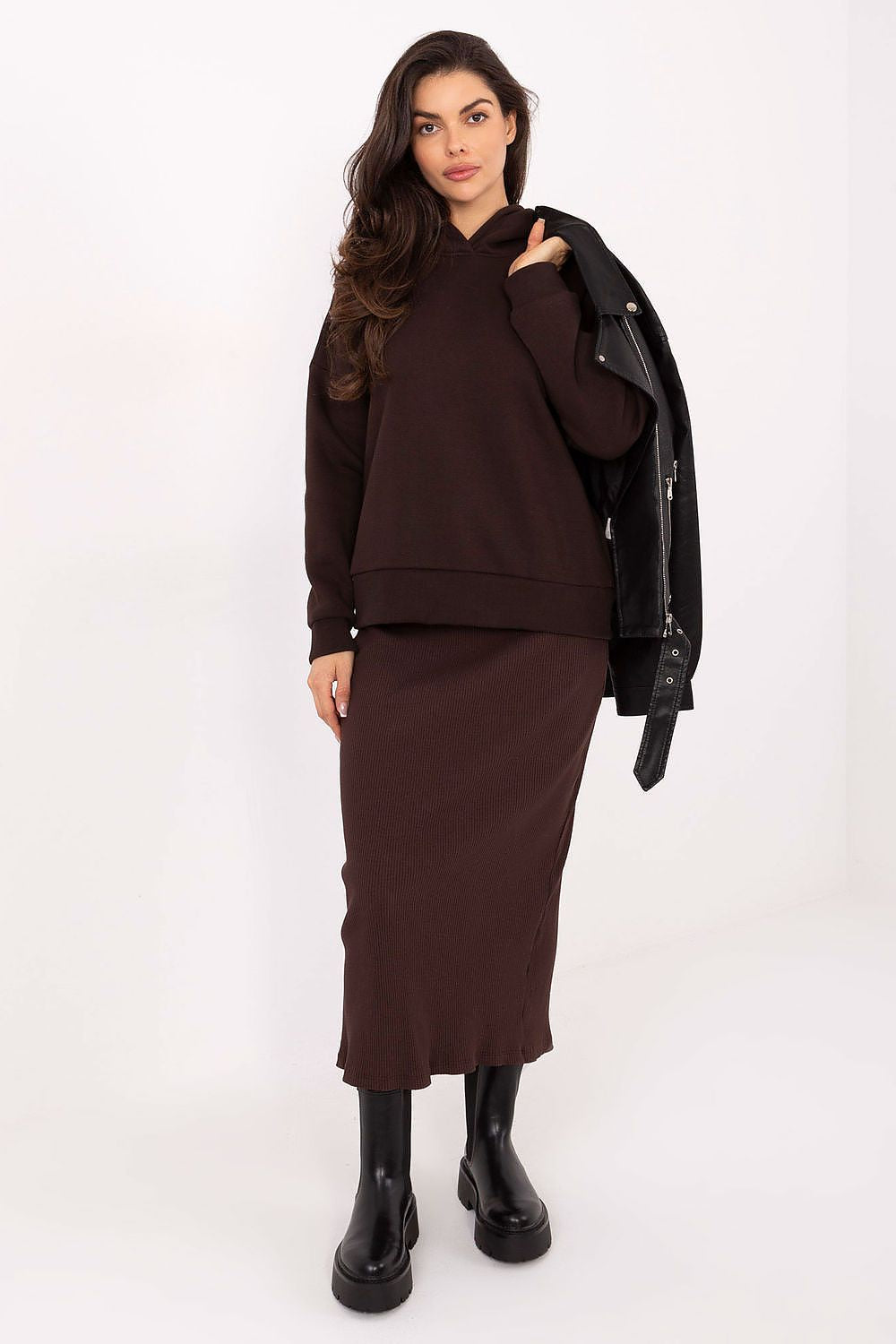 Skirt model 220411 Relevance