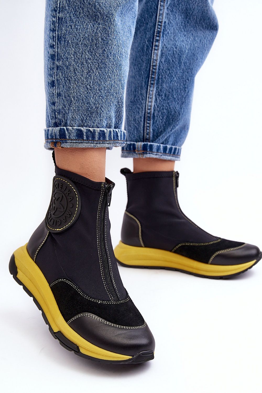  Sport boots model 188589 Step in style 