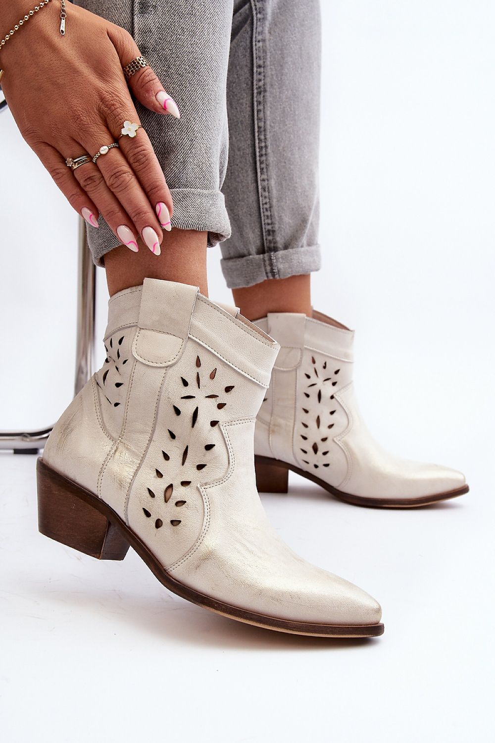  Heel boots model 193147 Step in style 