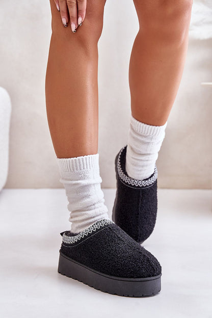  Snow boots model 202213 Step in style 