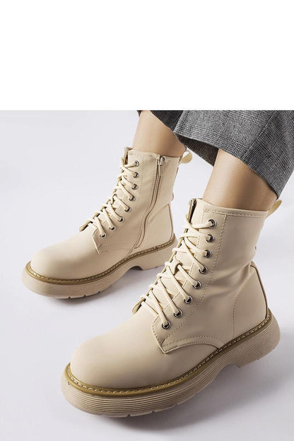  Trapper shoes model 206543 Solea 