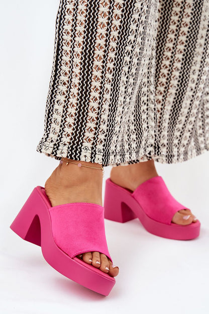  Flip-flops model 209940 Step in style 