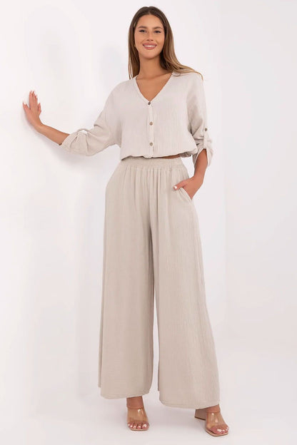 Women trousers Italy Moda