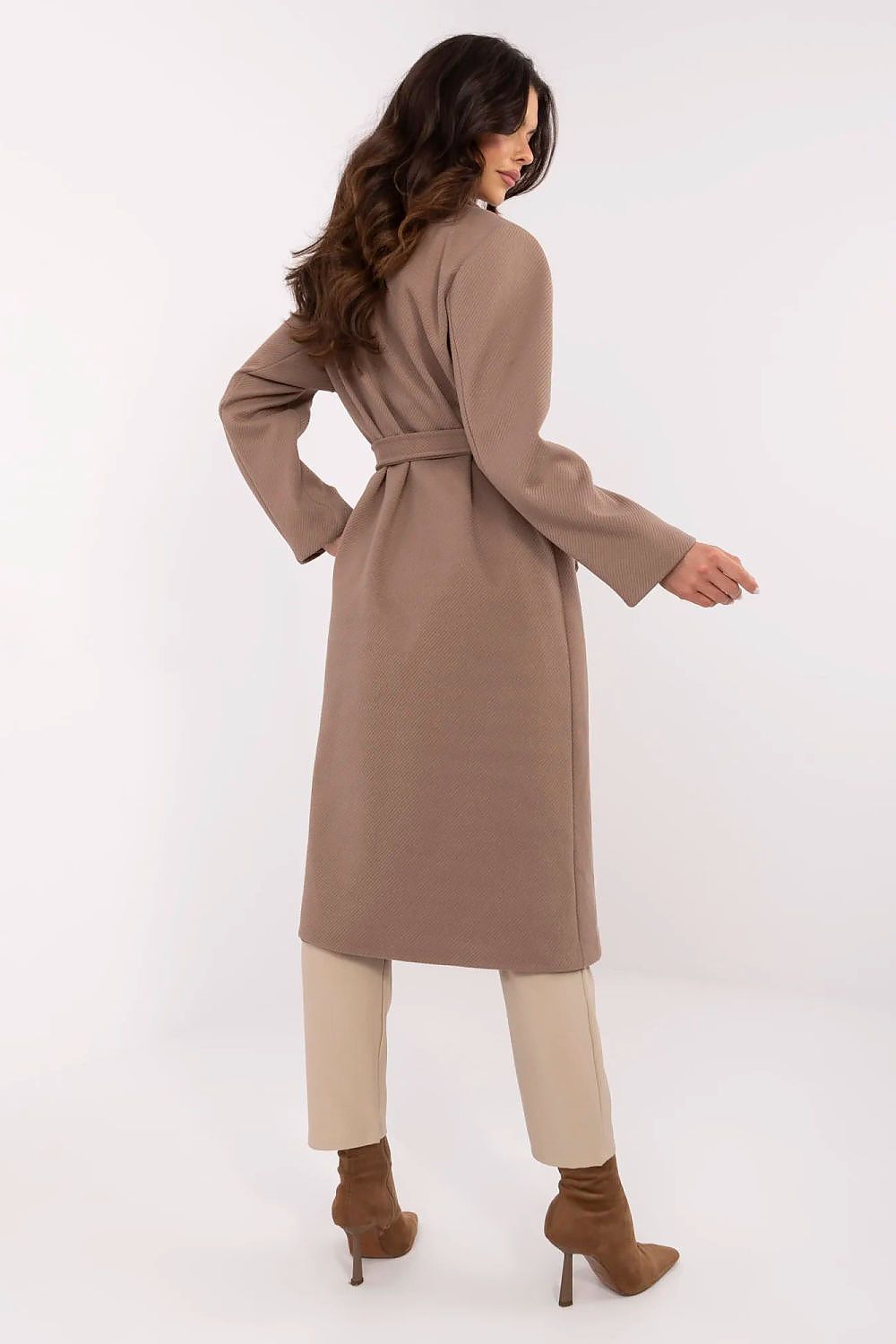  Coat model 211305 Italy Moda 