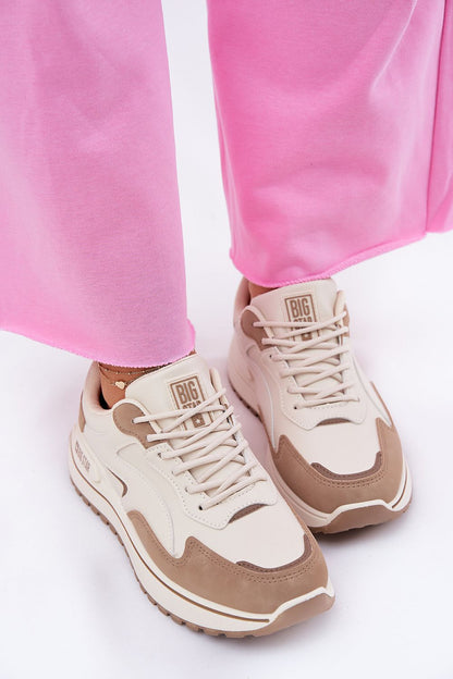  Sport Shoes model 211331 Step in style 