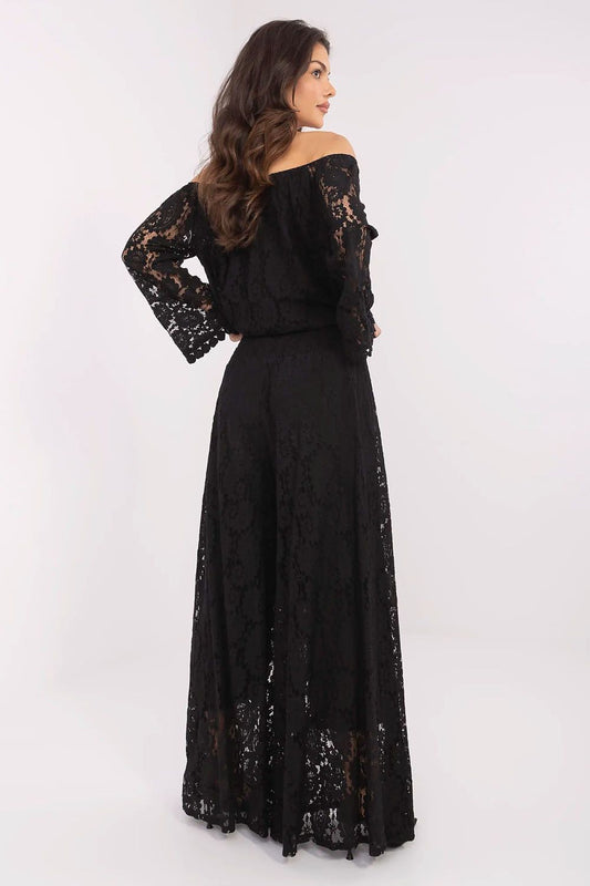  Women trousers model 211435 Italy Moda 