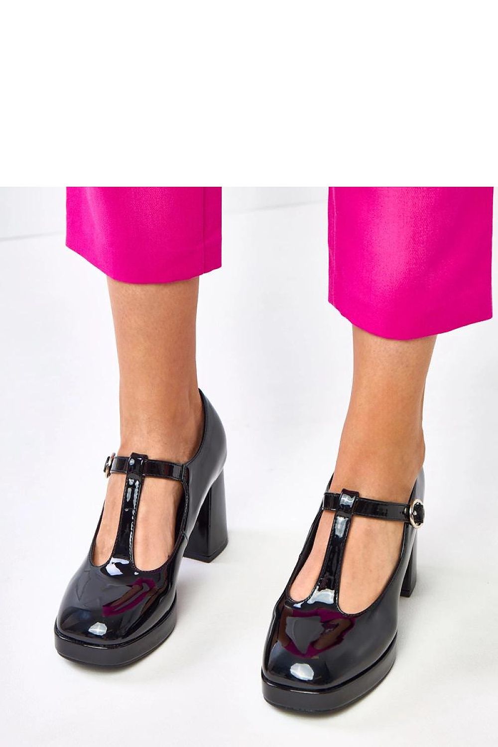  Heeled low shoes model 218176 Solea 