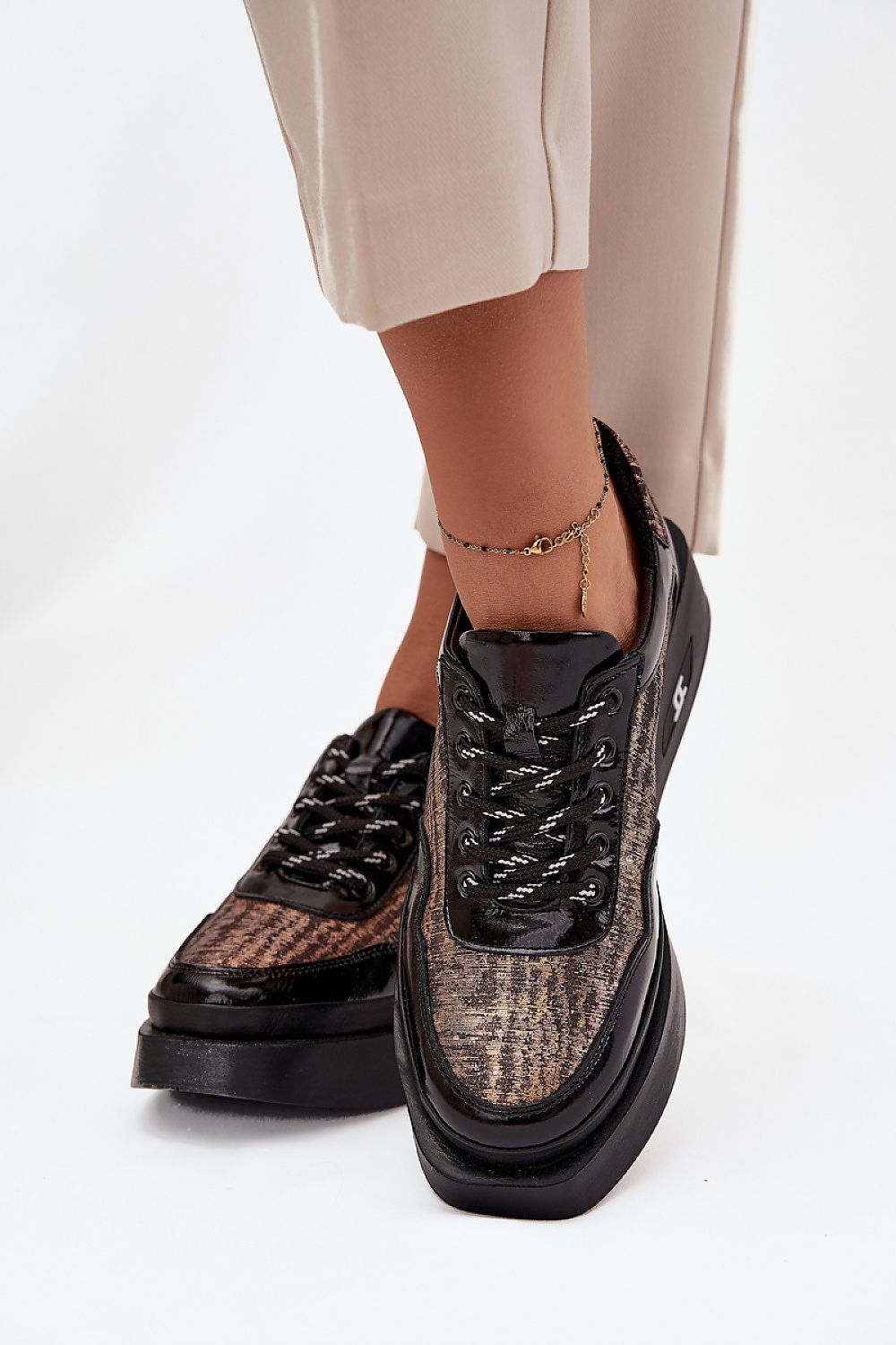  Half shoes model 219105 Step in style 