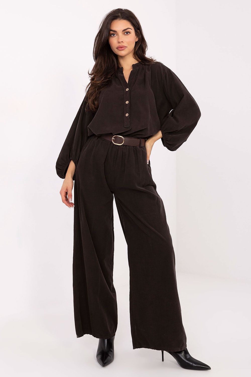  Women trousers model 220282 Italy Moda 