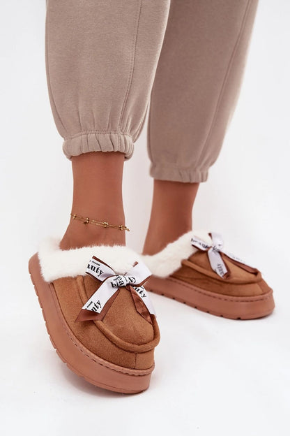  Slippers model 220540 Step in style 