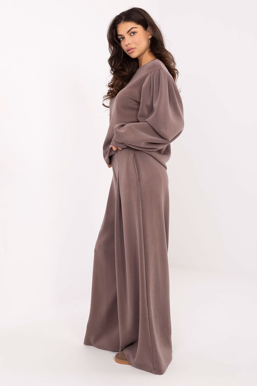  Sweatshirt model 220619 Factory Price 