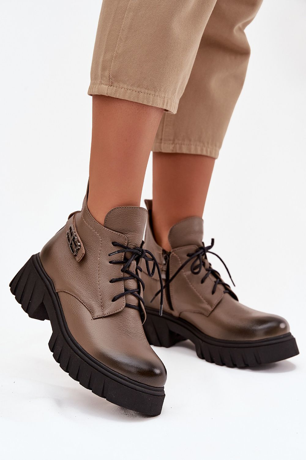  Boots model 220701 Step in style 
